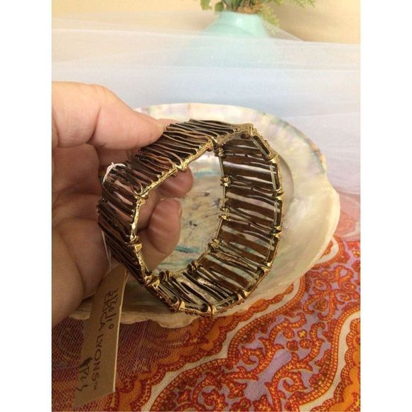 NWT NOS Erica Lyons Bracelet Goldtone Fashion Stretch Wide - Picture 3 of 7